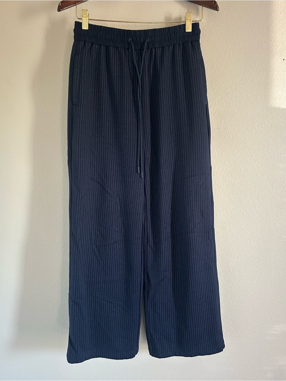 navy blue wide-leg pinstripe pants small